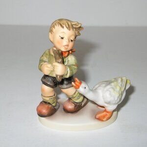 RARE Goebel Hummel Figurine  "CAN'T CATCH ME"  #2228 TMK8 3.5" T Boy w/Goose